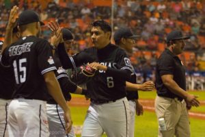 festejo algodoneros delicias mario gonzalez final 2018 beisbol chihuahua
